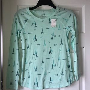 Girls long sleeve tee shirt